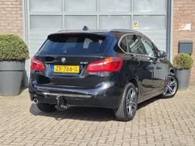 BMW 2 Serie thumbnail 3