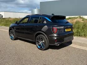 Lynk & Co 01 thumbnail 15