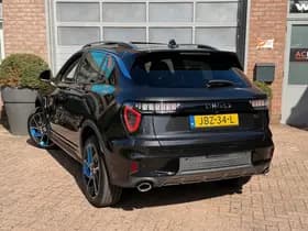 Lynk & Co 01 thumbnail 4