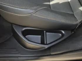 Volvo V40 thumbnail 43