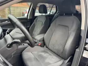 Volkswagen Golf 1.5 TSI 130pk Style thumbnail 2