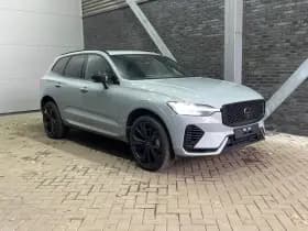 Volvo XC60 T8 Plug-in hybrid Ultra Black Edition | Luchtvering | Head-Up | Massage | Panoramadak | 360° Camera