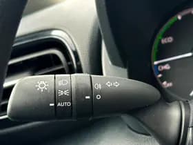 Toyota Yaris 1.5 Hybrid Active thumbnail 23