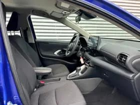 Toyota Yaris 1.5 Hybrid Active thumbnail 4