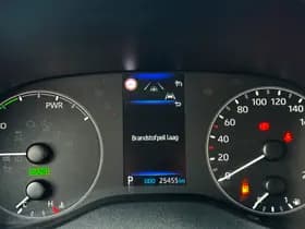 Toyota Yaris 1.5 Hybrid Active thumbnail 10