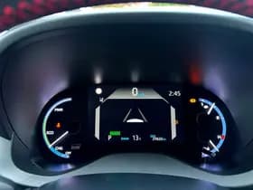 Toyota Yaris Cross 1.5 Hybrid GR Sport Ceramic Gray Metallic thumbnail 10