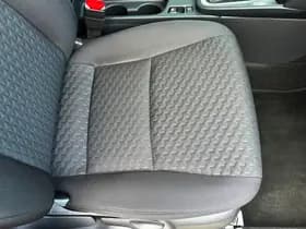 Toyota Yaris Cross 1.5 Hybrid Comfort Plus Carplay / Sportv. thumbnail 15