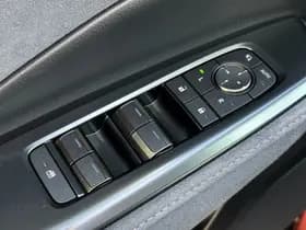 Lexus LBX Cool 2WD 3.955 Km! thumbnail 30