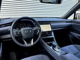 Lexus LBX Cool 2WD 3.955 Km! thumbnail 9