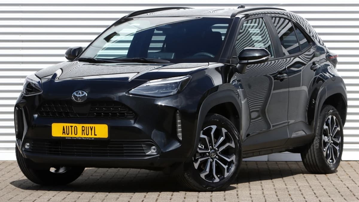 Toyota Yaris Cross 1.5 Hybrid 115 Dynamic 2.411 Km ! — foto 1