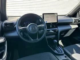 Toyota Yaris Cross 1.5 Hybrid 115 Dynamic 2.411 Km ! thumbnail 9