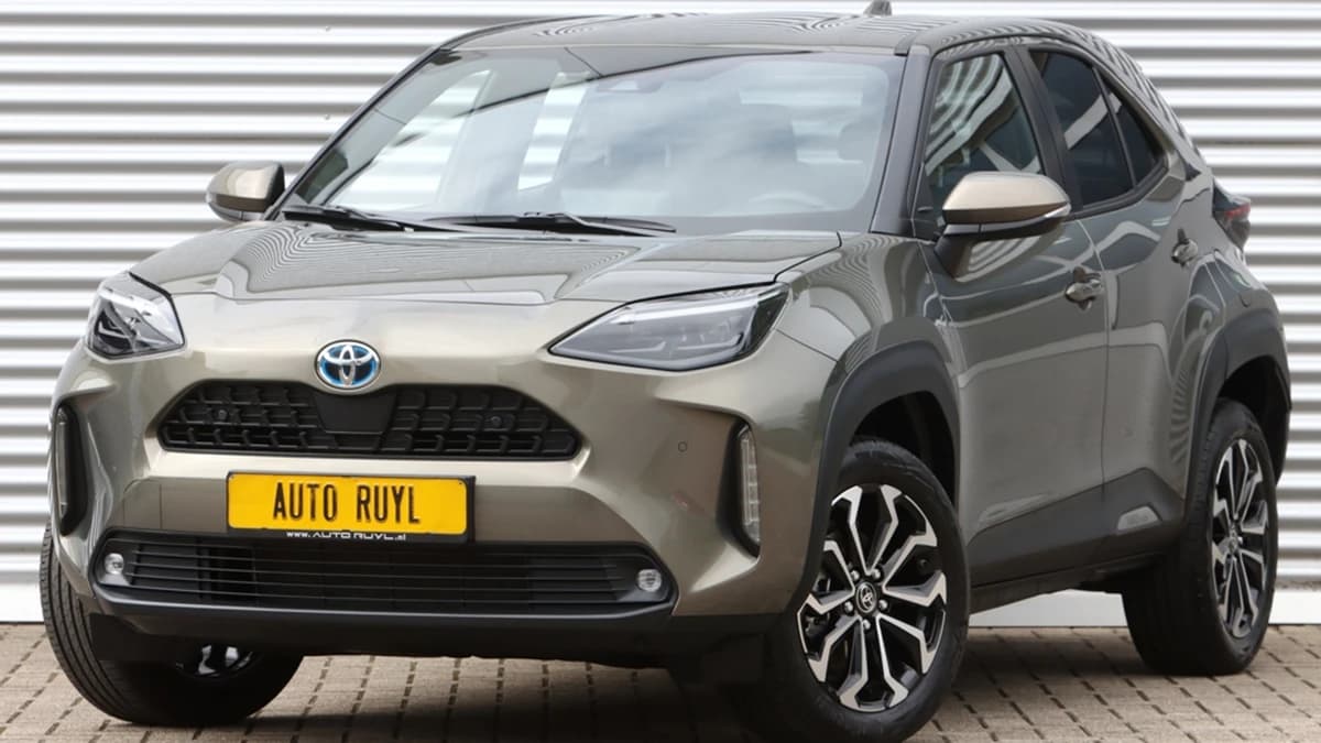 Toyota Yaris Cross 1.5 Hybrid Team-D Navi / Safety+Winter Pack — foto 1