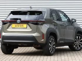 Toyota Yaris Cross 1.5 Hybrid Team-D Navi / Safety+Winter Pack thumbnail 2