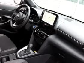 Toyota Yaris Cross 1.5 Hybrid Team-D Navi / Safety+Winter Pack thumbnail 13