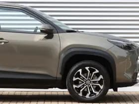 Toyota Yaris Cross 1.5 Hybrid Team-D Navi / Safety+Winter Pack thumbnail 8