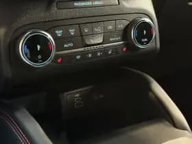 Ford Kuga 2.5 PHEV 225 pk ST-Line thumbnail 15