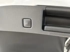 Ford Kuga 2.5 PHEV 225 pk ST-Line thumbnail 20