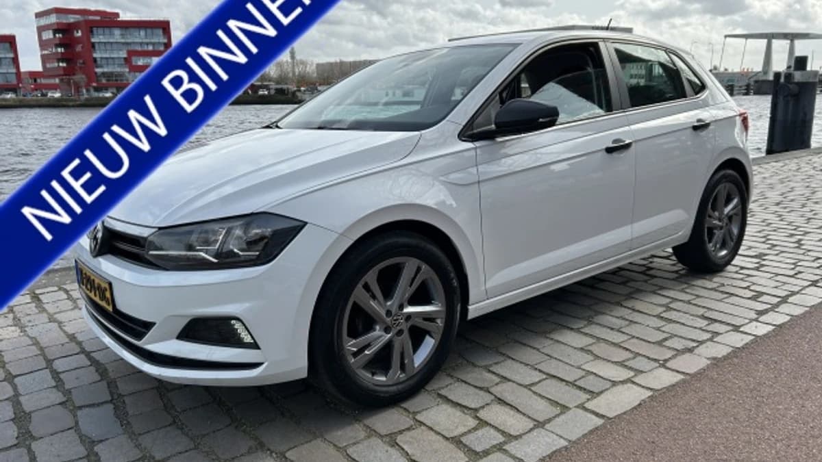 Volkswagen Polo 1.0 MPI Trendline — foto 1