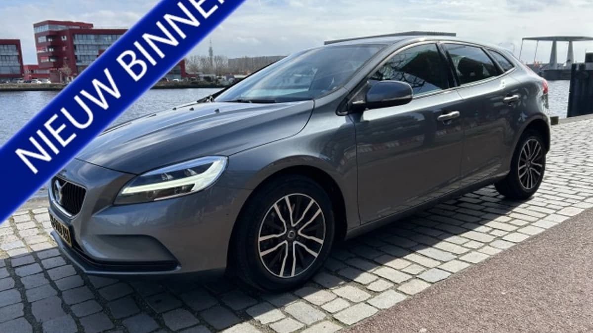 Volvo V40 1.5 T2 Polar+ — foto 1