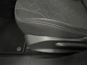 Peugeot 2008 thumbnail 102