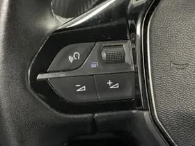 Peugeot 208 thumbnail 100