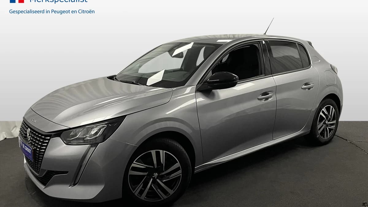 Peugeot 208 — foto 1