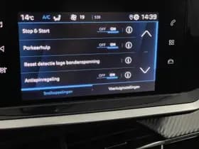 Peugeot 208 thumbnail 104