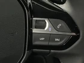 Peugeot 208 thumbnail 96