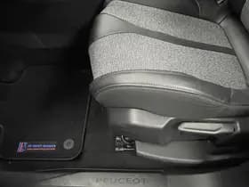 Peugeot 3008 thumbnail 34