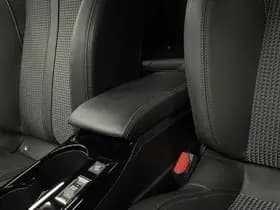 Peugeot E-2008 thumbnail 108