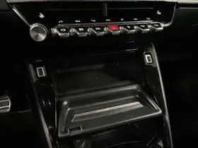 Peugeot E-2008 thumbnail 132