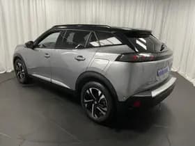 Peugeot E-2008 thumbnail 3