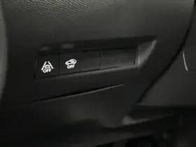 Peugeot E-2008 thumbnail 33