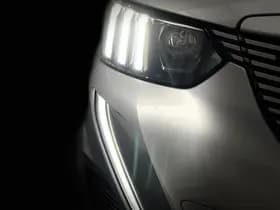 Peugeot E-2008 thumbnail 6