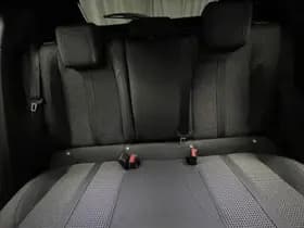 Peugeot E-2008 thumbnail 97