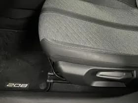 Peugeot 208 thumbnail 102