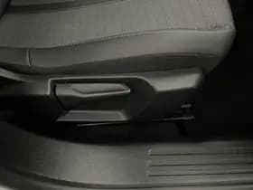 Peugeot 2008 thumbnail 25