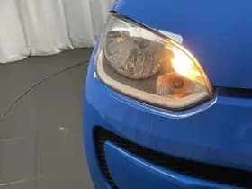 Volkswagen Up! thumbnail 67