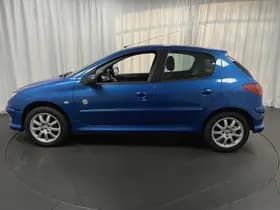 Peugeot 206 thumbnail 2
