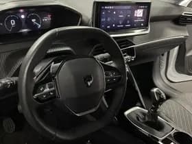 Peugeot 208 thumbnail 102