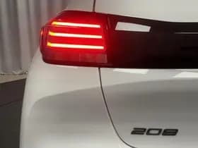 Peugeot 208 thumbnail 16