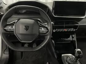 Peugeot 208 thumbnail 24