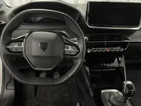 Peugeot 208 thumbnail 93