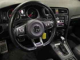 Volkswagen Golf thumbnail 33