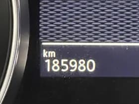 Volkswagen Golf thumbnail 38