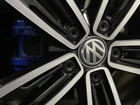 Volkswagen Golf thumbnail 79