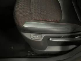 Renault Captur thumbnail 110