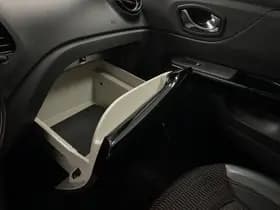 Renault Captur thumbnail 130