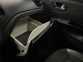 Renault Captur thumbnail 57