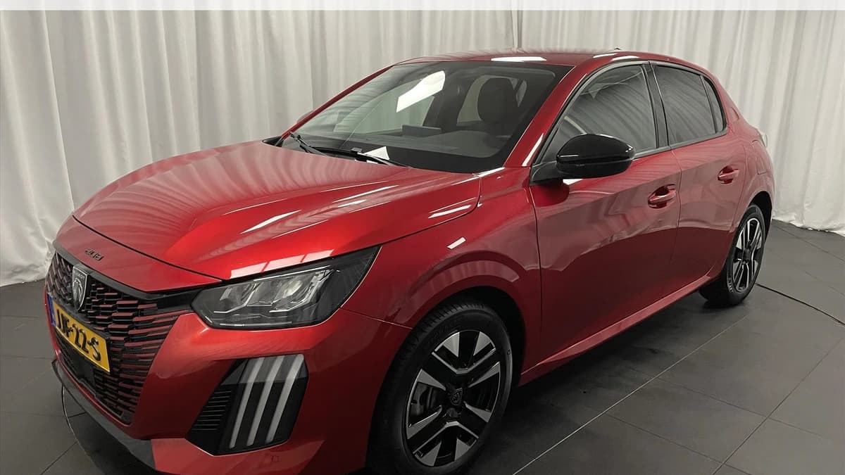 Peugeot 208 — foto 1